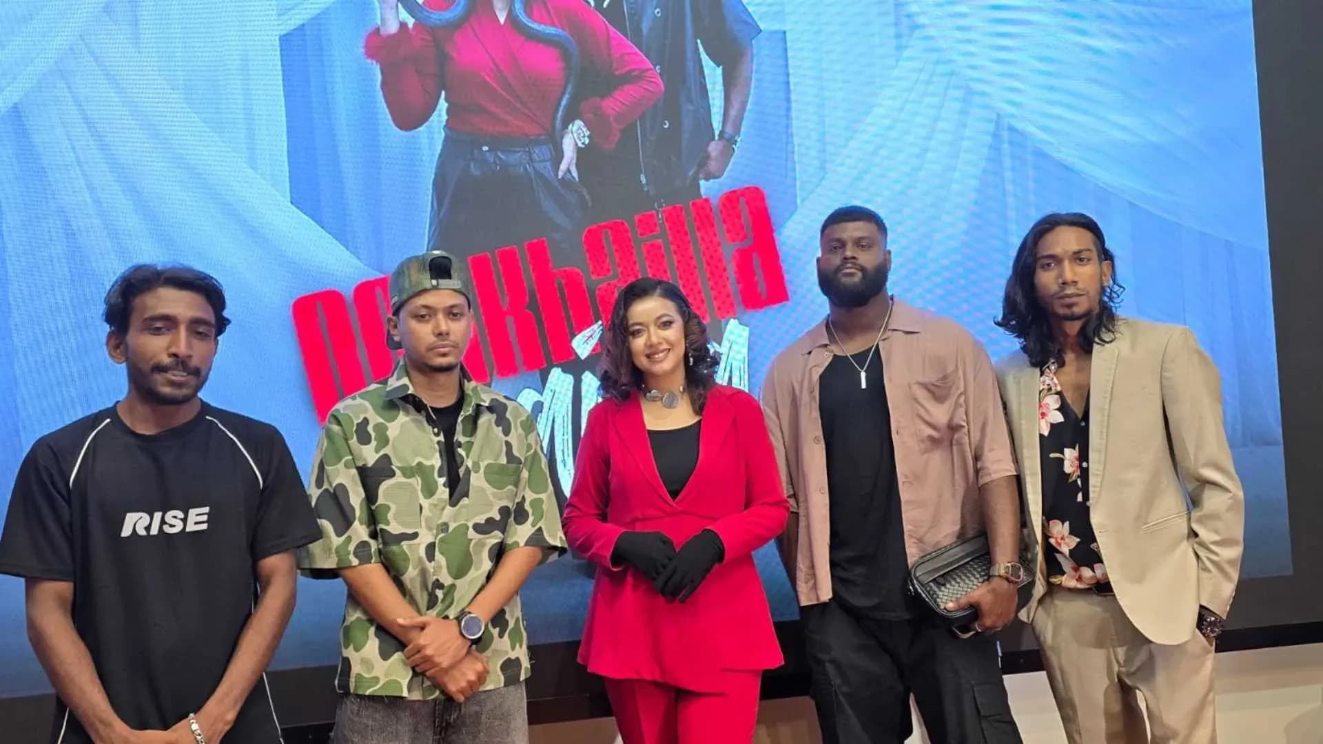 নোয়াখালীর মেয়ের কণ্ঠে 'নোয়াখাইল্যা মাইয়া'