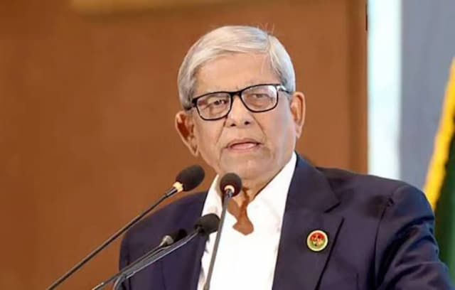 সুস্থ জাতি গঠনে মাঠ ও খেলাধুলার প্রসার জরুরি: রাষ্ট্রপতি