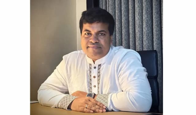 এনসিপির মিডিয়া সম্পাদকের দায়িত্ব পেলেন ইয়াসির আরাফাত