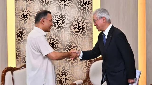 বিনিয়োগবান্ধব পরিবেশ নিশ্চিতে কাজ করছে সরকার: প্রধানমন্ত্রী