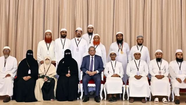 হাফেজ-আলেমদের মর্যাদা নিশ্চিত করতে বর্তমান সরকার অঙ্গীকারবদ্ধ : রাষ্ট্রপতি